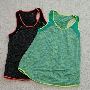 2 Tangerine Workout Tank Tops Size Large